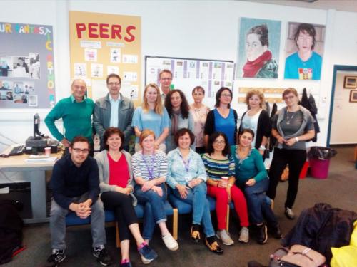 Foto po&nbsp;závěrečném micro-teaching, kdy každý z&nbsp;nás vyučoval skupinu učitelů z&nbsp;evropských zemí - zajímavá zkušenost